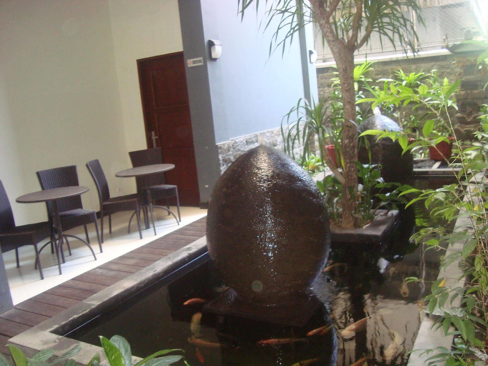 Fortune Hotel Mataram Exteriör bild
