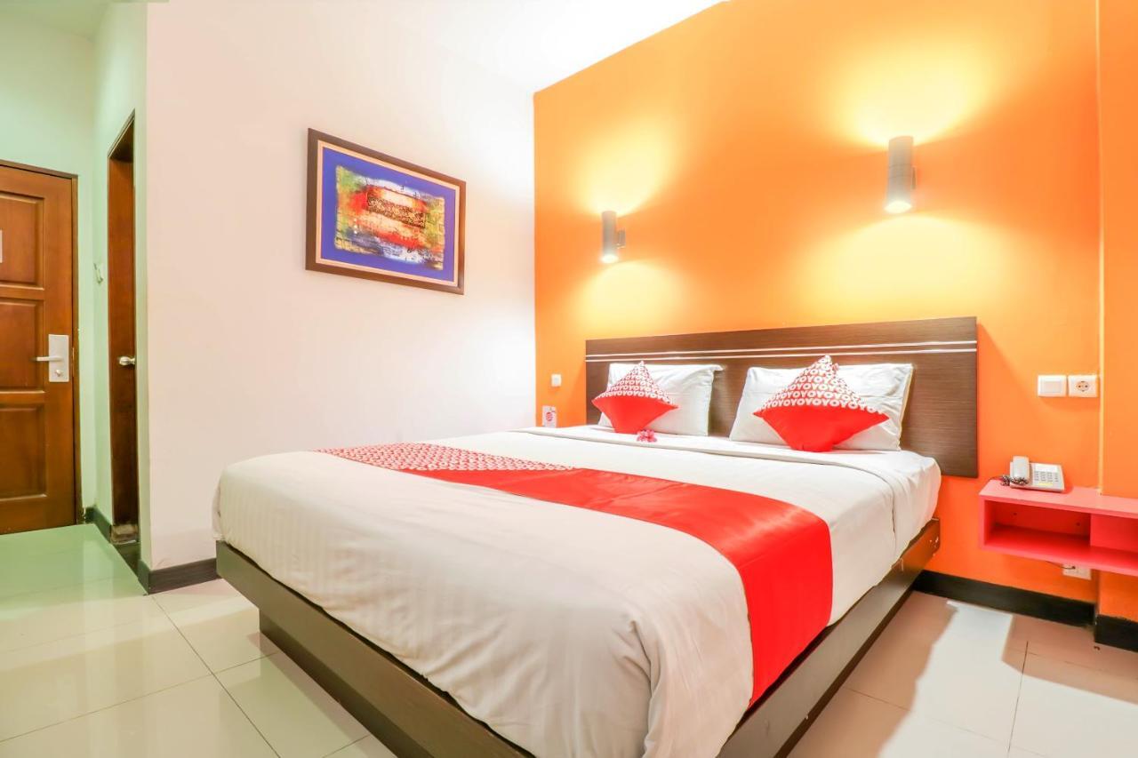 Fortune Hotel Mataram Exteriör bild
